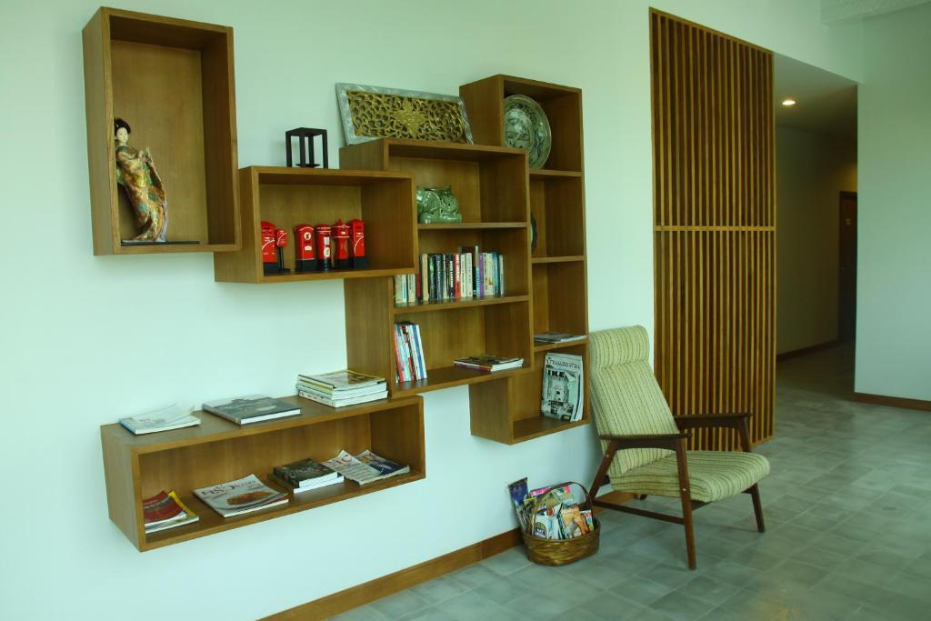 Baan Dinso Hostel@Ratchadamnoen Bangkok Buitenkant foto