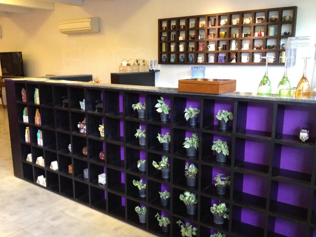 Baan Dinso Hostel@Ratchadamnoen Bangkok Buitenkant foto